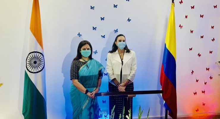 Embajada de Colombia en India rinde homenaje a la bandera el 20 de julio de 2021