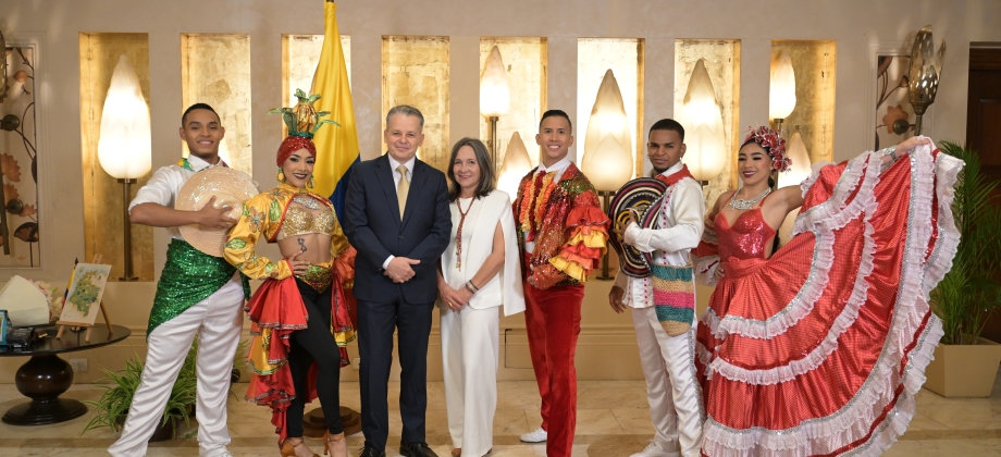 La Embajada en India celebró el Día de la Independencia Nacional de Colombia