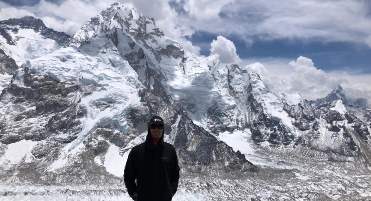 La Embajada de Colombia en India felicita al colombiano Mateo Isaza Ramirez por lograr una hazaña más para Colombia ¡Hacer cumbre en el monte Everest, la montaña más alta del mundo, sin oxígeno suplementario!